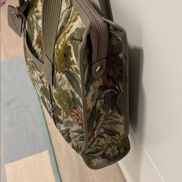 Vintage Diane Von Furstenburg weekender bag floral tapestry shoulder bag - Picture 9 of 17